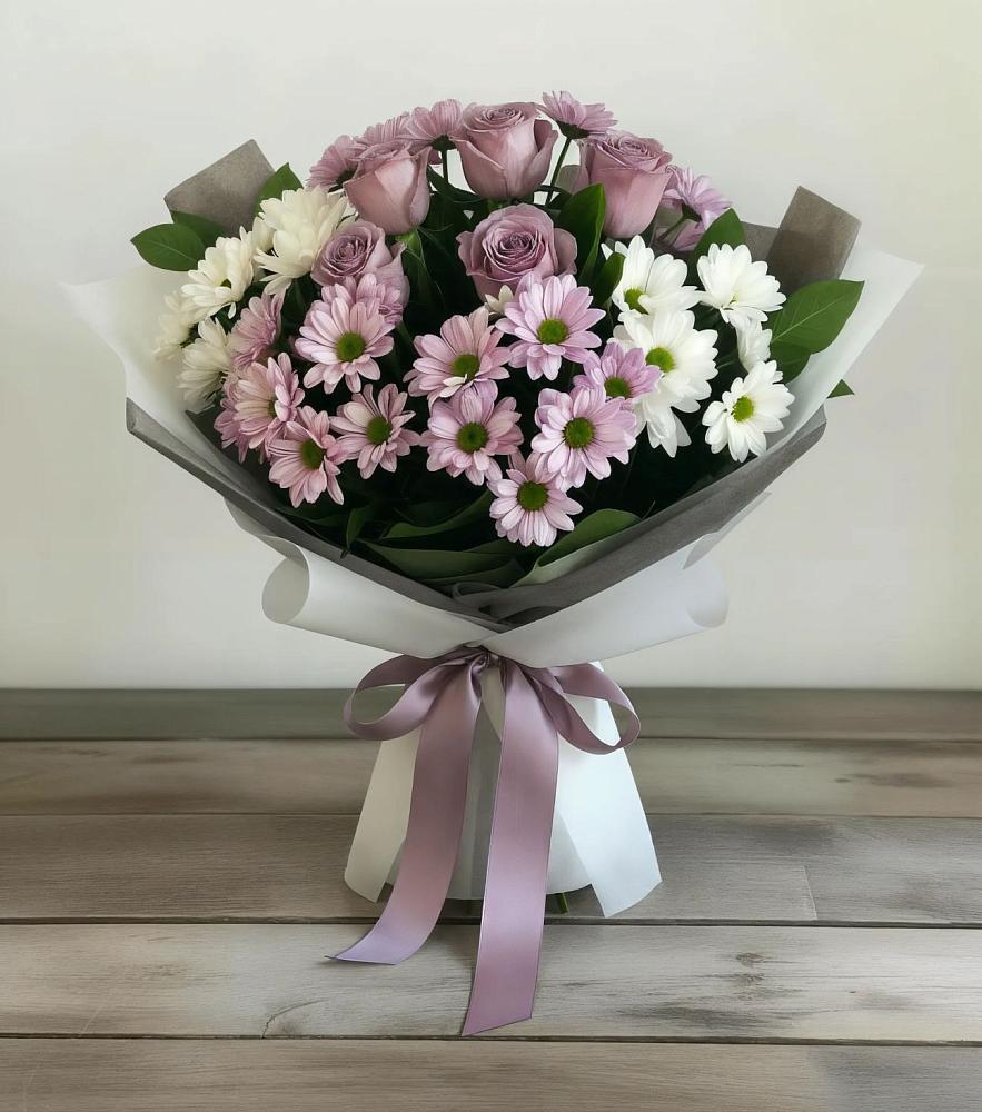 Букет цветов из: Хризантемы и Розы в Бородино ГО Мытищи