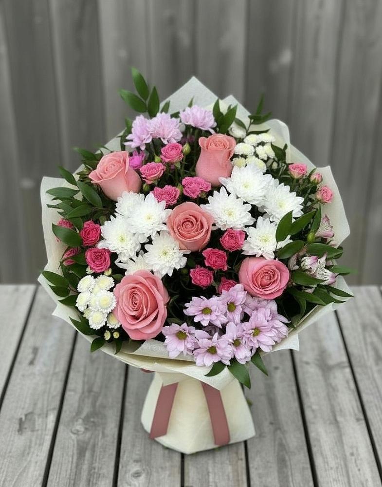 Букет цветов из: Альстромерии, Гвоздики, Розы и Хризантемы в Бородино ГО Мытищи