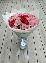 Букет цветов из:  Альстромерии в Бородино ГО Мытищи
