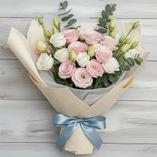 Букет цветов из:  Лизиантусы в Бородино ГО Мытищи