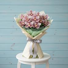 Букет цветов из:  Орхидеи и Розы в Бородино ГО Мытищи