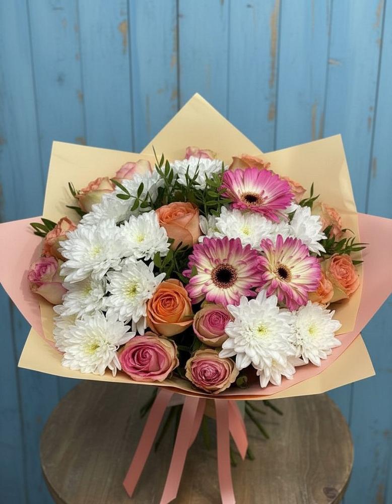 Букет цветов из: Розы, Герберы и Хризантемы в Бородино ГО Мытищи