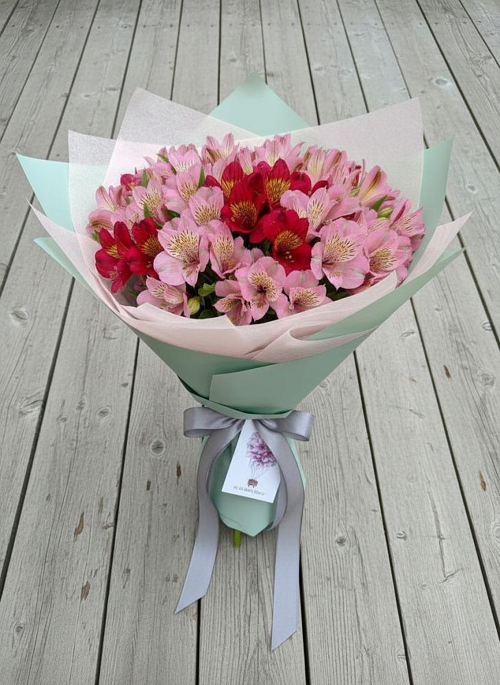 Букет цветов из: Альстромерии в Бородино ГО Мытищи