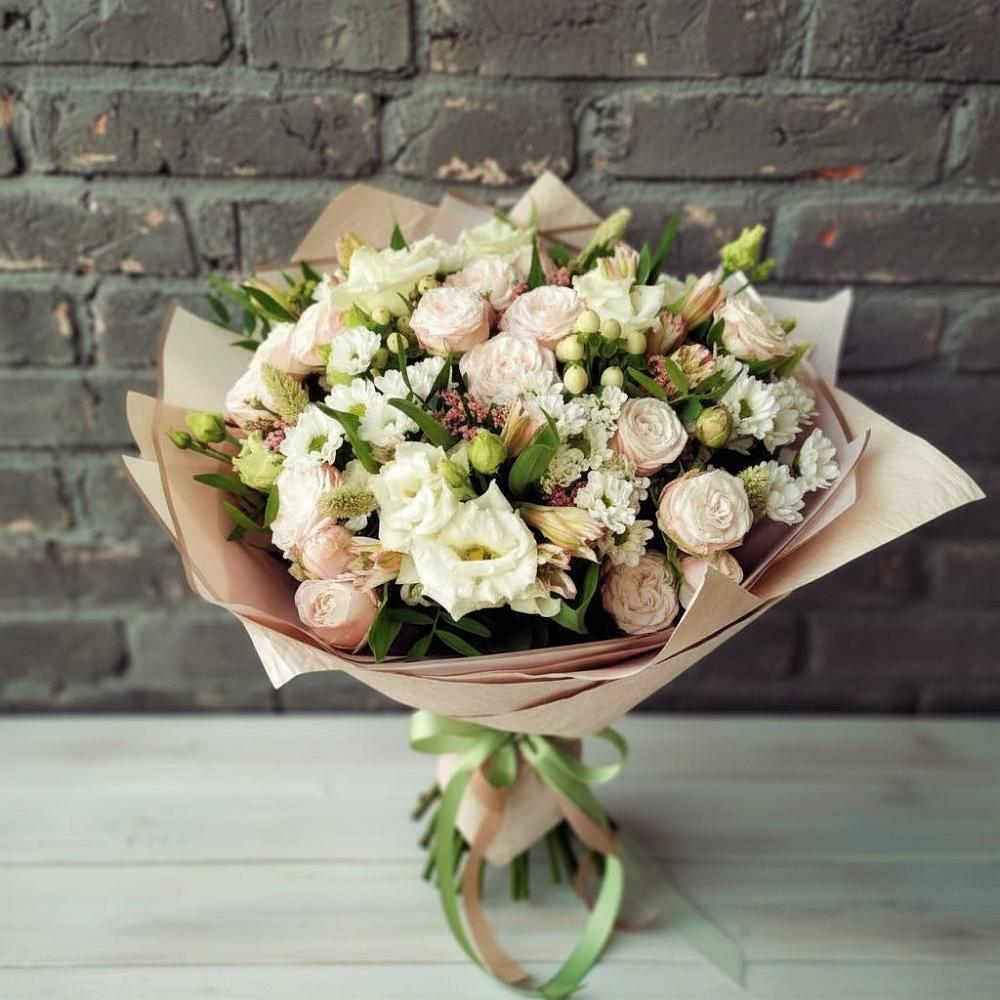 Букет цветов из: Альстромерии, Розы и Хризантемы в Бородино ГО Мытищи