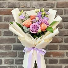 Букет цветов из:  Лизиантусы и Розы #REPLACE_PRED# Бородино ГО Мытищи