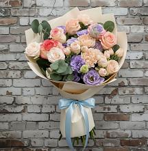 Букет цветов из:  Розы, Лизиантусы и Гвоздики #REPLACE_PRED# Бородино ГО Мытищи